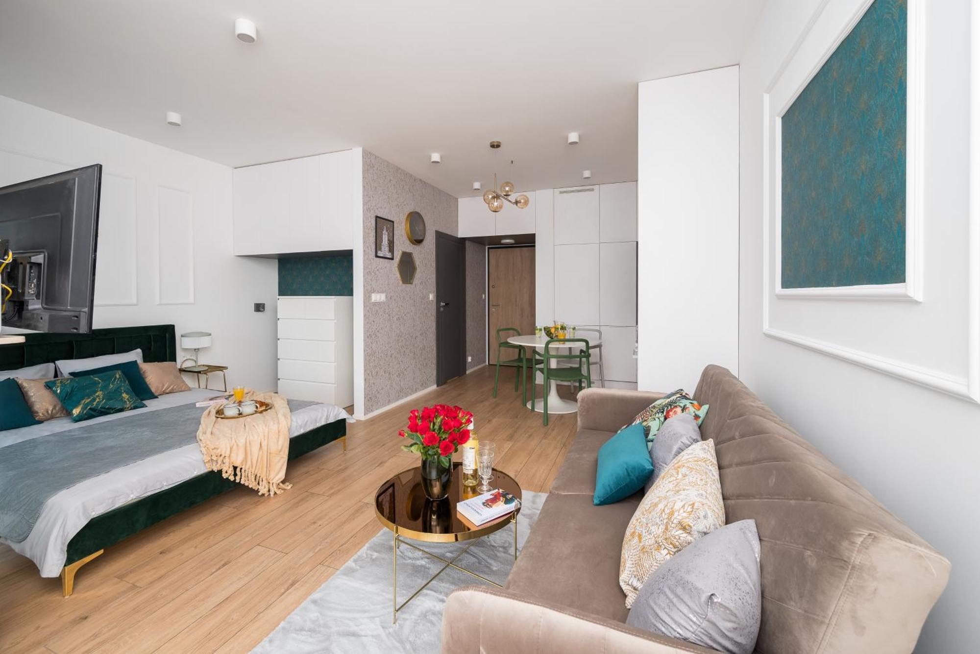 Apartament Urban Gem With Private Parking, Relaxing Balcony At Metro Station, Only 10 Min To Centre *